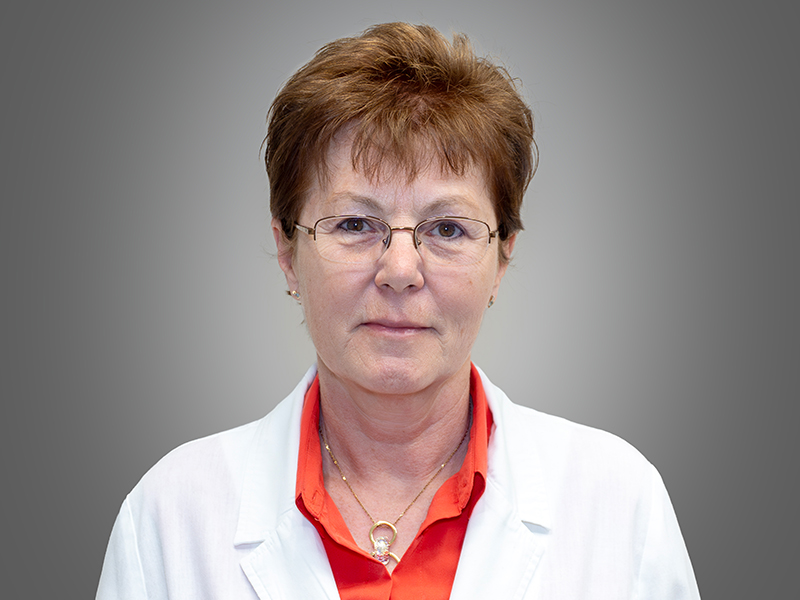 Dr. Kuzsel Judit