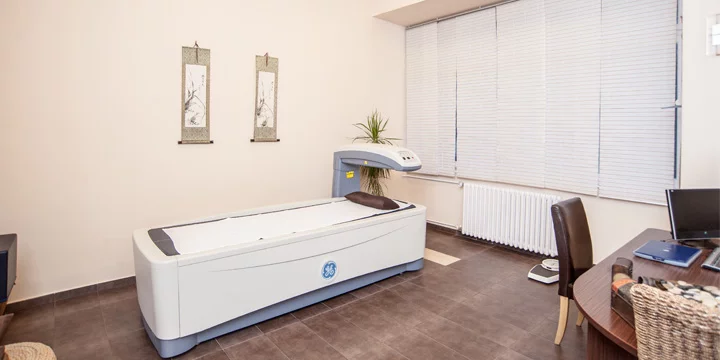 Measurement of Total Body Composition with DEXA.