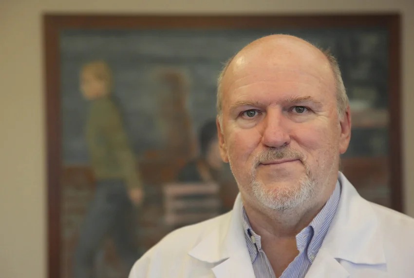 Dr. Varga Péter Pál az Országos Gerincgyógyászati Központ főigazgatója.