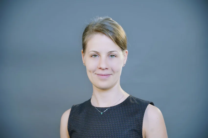 dr. Gosztola Petra