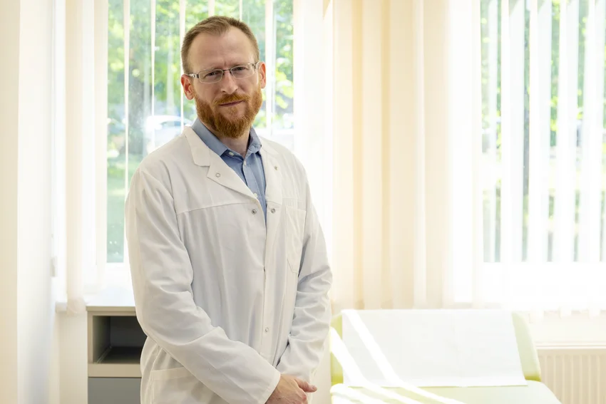 Sugárterápiáról empatikusan - Interjú Dr. Jánváry Zsolt Levente sugárterápiás onkológussal