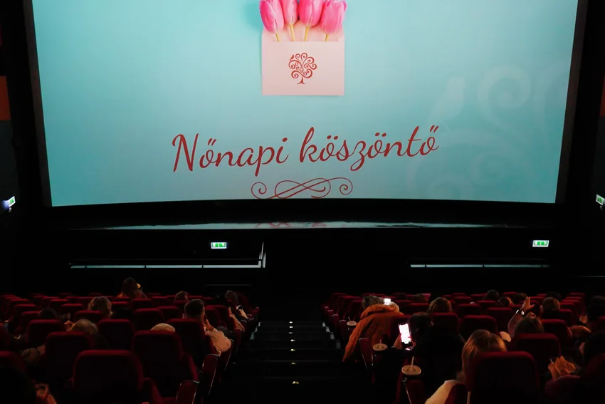 Női munkavállalóinkat köszöntöttük