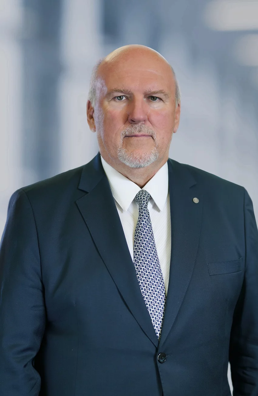 Dr. Varga Péter Pál alapító