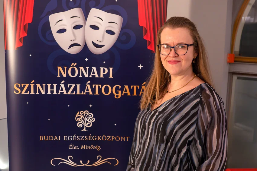 Nőnapi színházlátogatás