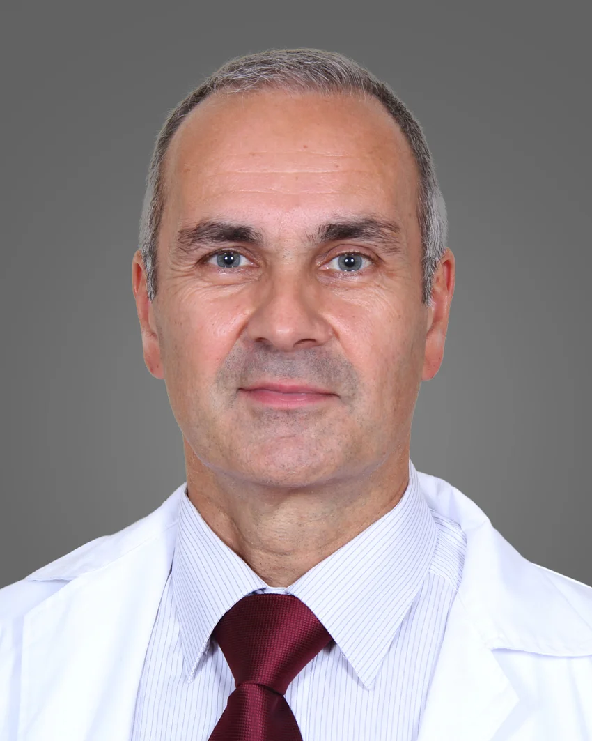 Dr. Hidas Péter PhD ortopédsebész, osztályvezető főorvos