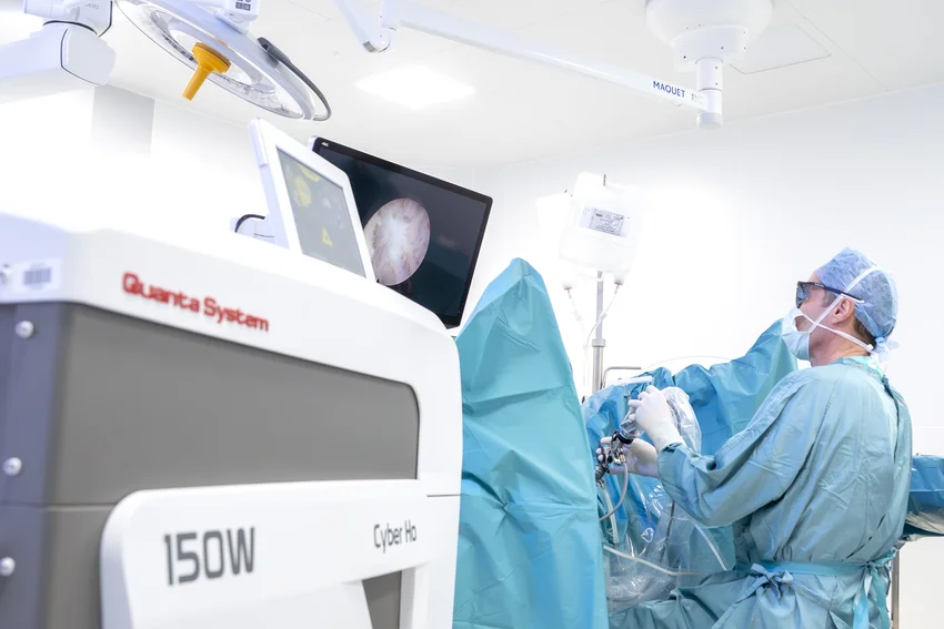 Országosan egyedülálló lézerrel fejlesztettük tovább urológiai részlegünket