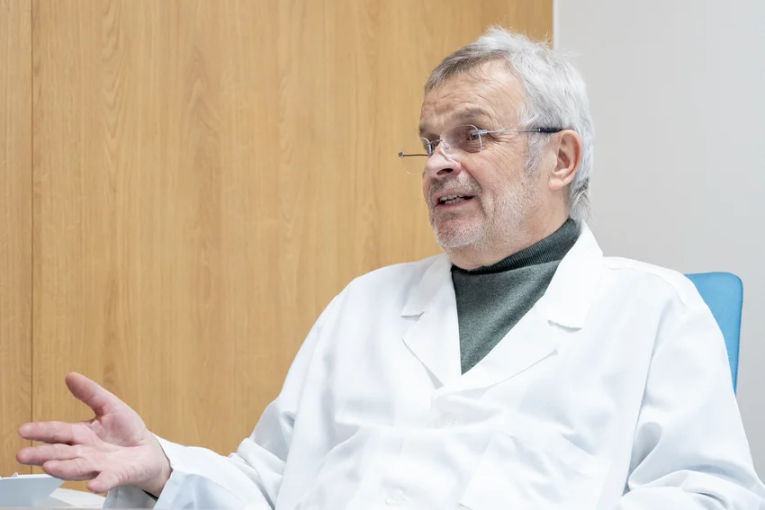 „Az elmúlt évtizedekben berobbantak az autoimmun kórképek” – Interjú Dr. Kerecsanin Attila belgyógyásszal