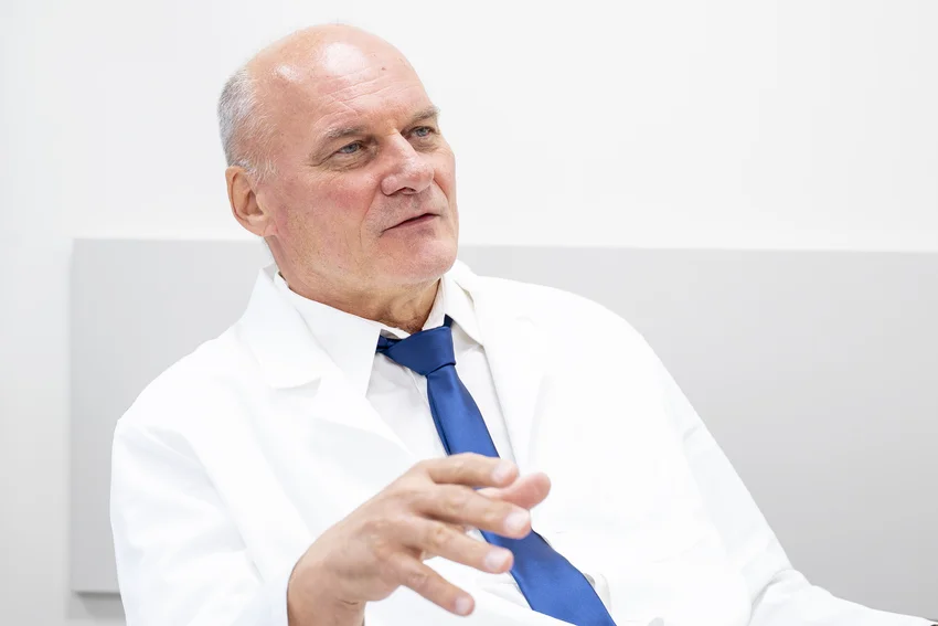 „Az időben végzett endoszkópia életet menthet” – Interjú Dr. Horvát Gyula gasztroenterológussal