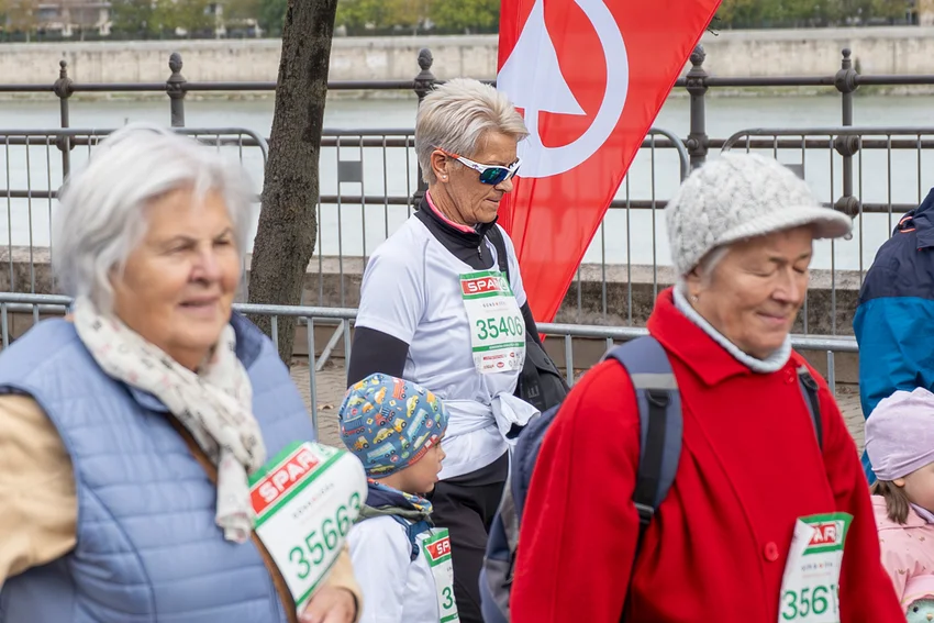 Rekordlétszáma a pályán - duplájára nőtt futócsapattal indultunk a hétvégi futófesztiválon
