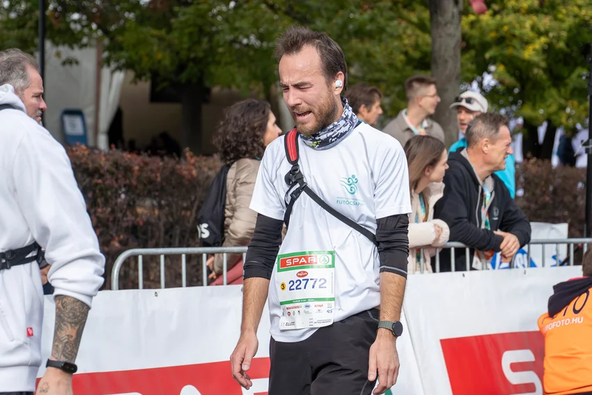 Rekordlétszáma a pályán - duplájára nőtt futócsapattal indultunk a hétvégi futófesztiválon