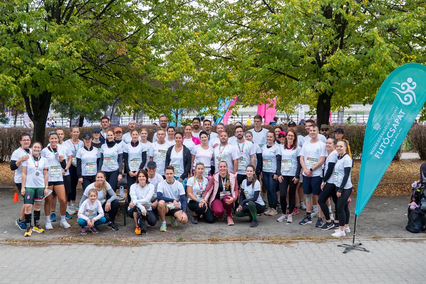 Rekordlétszáma a pályán - duplájára nőtt futócsapattal indultunk a hétvégi futófesztiválon