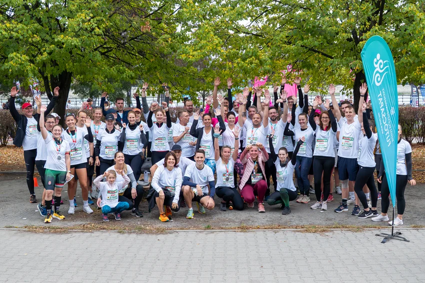 Rekordlétszáma a pályán - duplájára nőtt futócsapattal indultunk a hétvégi futófesztiválon