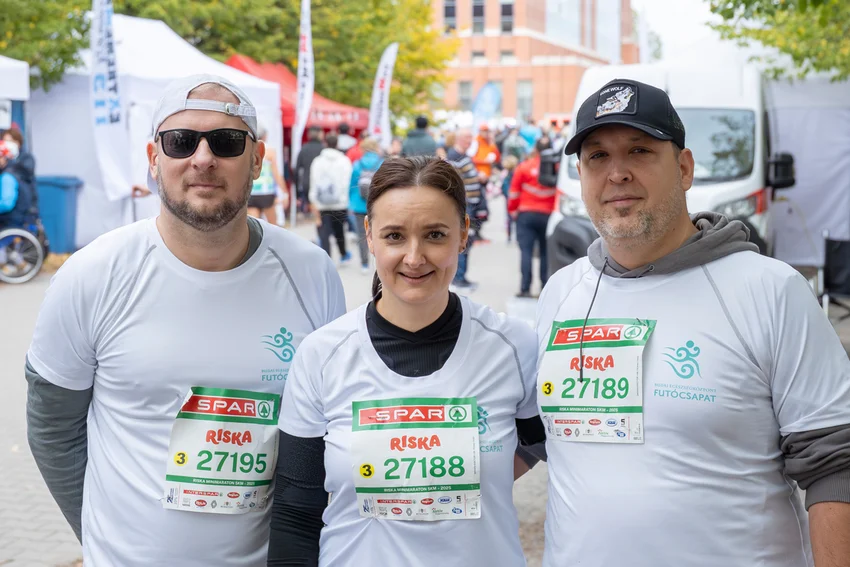 Rekordlétszáma a pályán - duplájára nőtt futócsapattal indultunk a hétvégi futófesztiválon