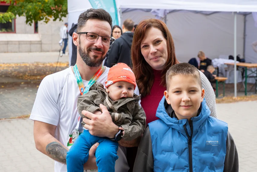 Rekordlétszáma a pályán - duplájára nőtt futócsapattal indultunk a hétvégi futófesztiválon