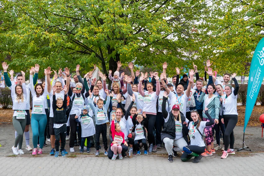 Rekordlétszáma a pályán - duplájára nőtt futócsapattal indultunk a hétvégi futófesztiválon