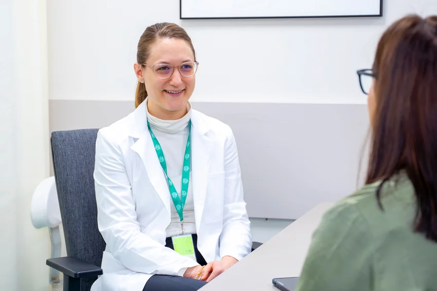 „Nem tökéletes életmódterv kell, hanem követhető rutinok” – Interjú Dr. Kovács Adrienn belgyógyásszal