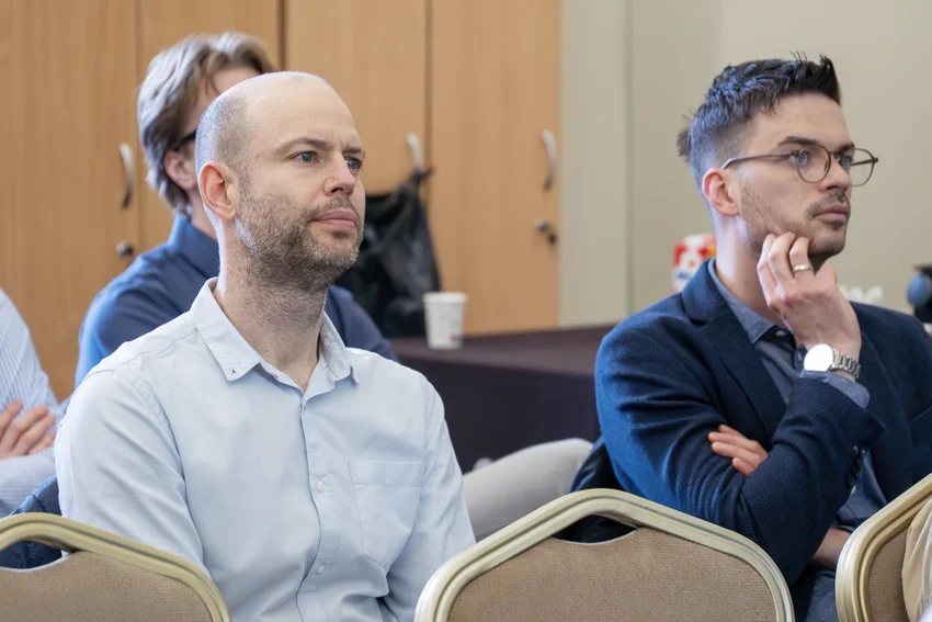 Robotasszisztált térdprotézis-sebészet: több mint egy év tapasztalatait adtuk tovább a BEK Akadémián