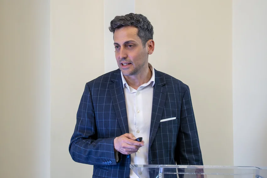 Robotasszisztált térdprotézis-sebészet: több mint egy év tapasztalatait adtuk tovább a BEK Akadémián