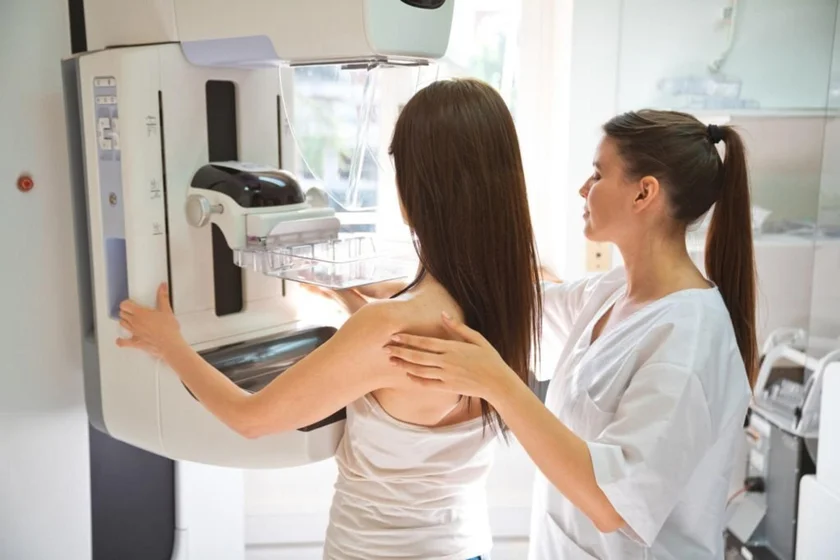 A mellrák időben felismerve gyógyítható – mégis sokan halogatják a szűrést