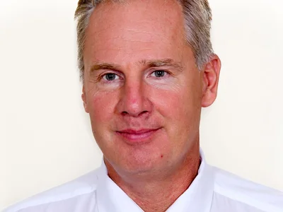 András Tahy MD