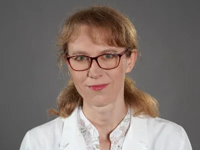 Dr. Wenczl Enikő