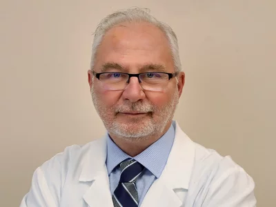 Dr. Váczi Gábor