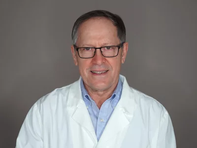 Dr. Barta László  a Budai Egészségközpont érsebész szakorvosa
