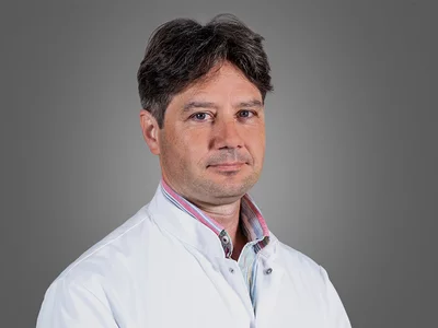 Dr. Magos Kirszitián